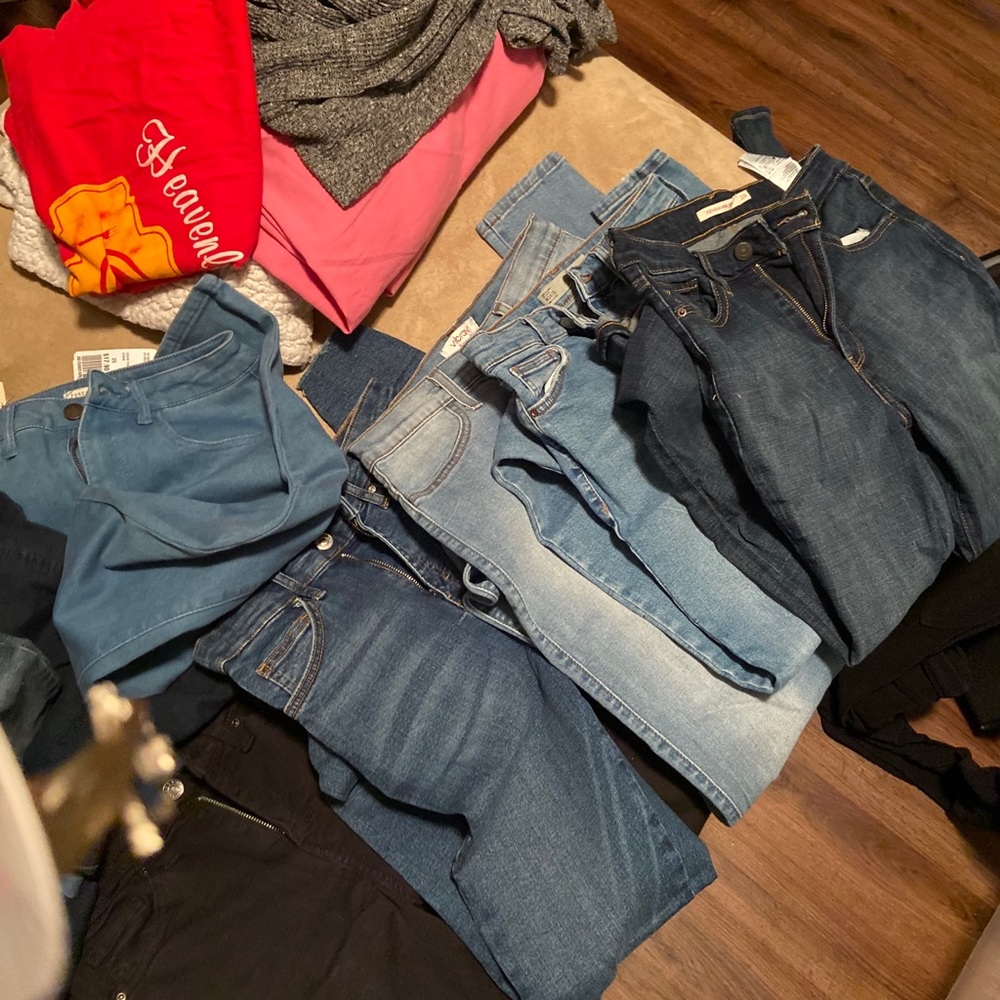 Not for sale. Please don’t buy. I’m sorry 😢